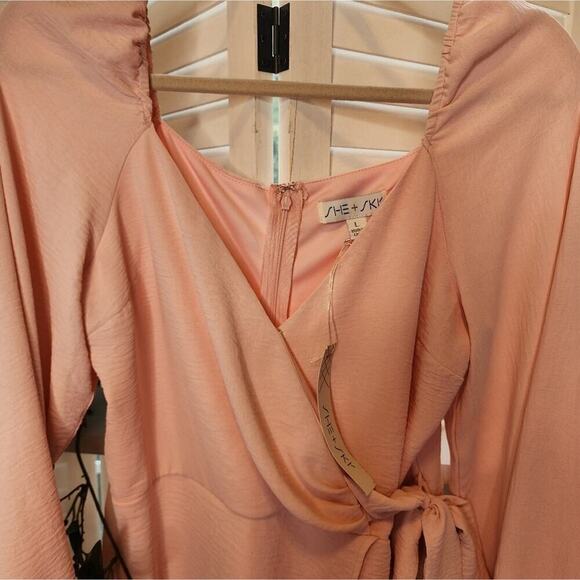 79 SHE & SKY NWT ROSE PETAL PINK ROMPER - Picture 3 of 7